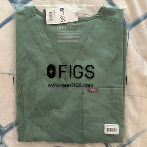 Figs Catarina one pocket top size L NWT